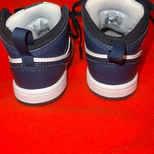 Boys size 6